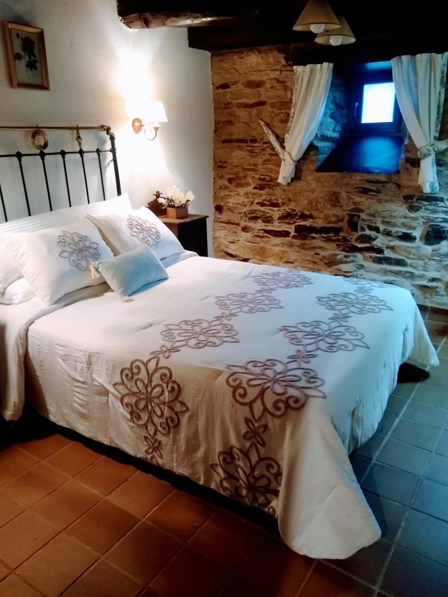 Casa Pacios By M De Santiago Pensionat Tríacastela Eksteriør billede