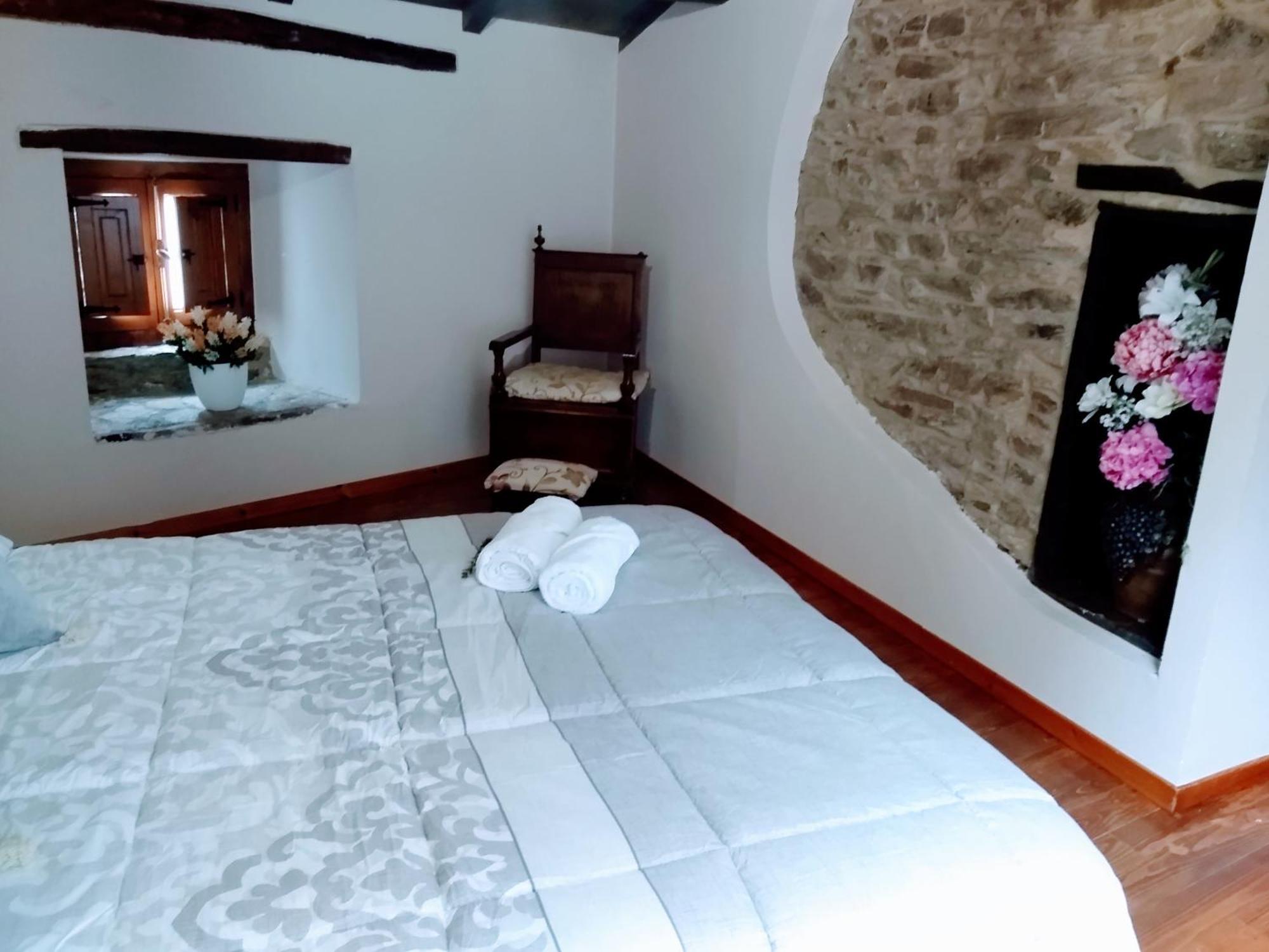 Casa Pacios By M De Santiago Pensionat Tríacastela Eksteriør billede